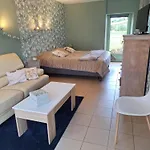 Du Meslay -