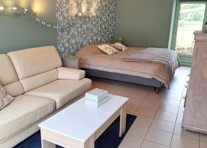 Apartment Du Meslay -